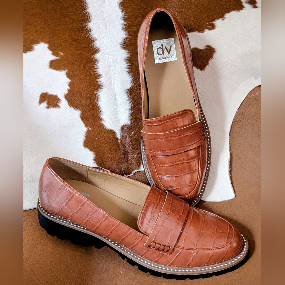 DV Dolce Vida Cali Lug Sole Crocodile Embossed Loafers Sz 8